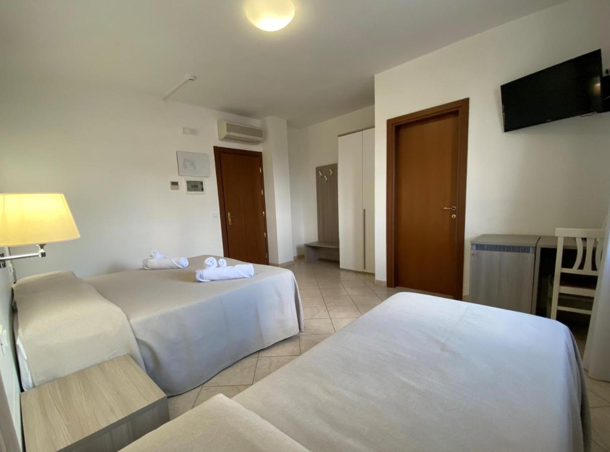 Hotel Victoria Torre Santa Sabina Exteriér fotografie