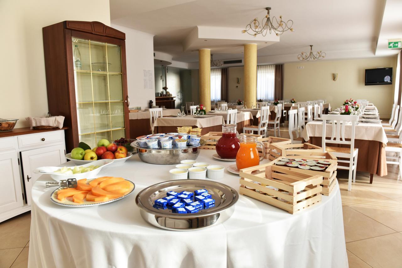 Hotel Victoria Torre Santa Sabina Exteriér fotografie